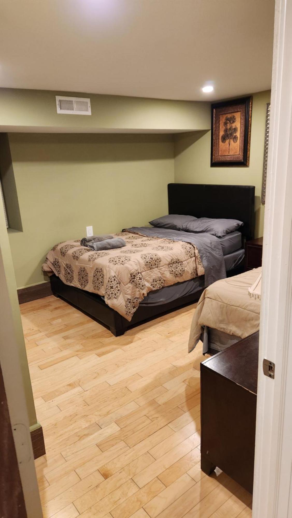 Two Bedroom Few Blocks From The Beach And Tropicana Casino Atlantic City Exterior photo